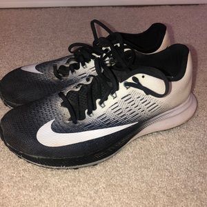NIKE ZOOM ELITE 9 RUNNING SHOES